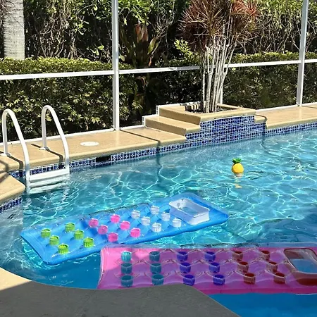 Mermaids & Marlins Private House & Pool Cape Coral Exterior photo